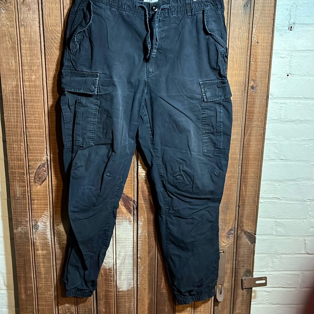 H&M black cargo pants